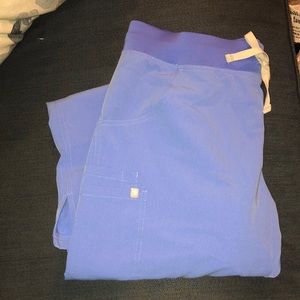 Woman’s Ceil blue Fig scrubs